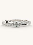 White Gold color option, Currently selected