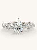 White Gold color option, Currently selected