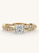 Gold color option, Currently selected