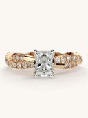 Rose Gold color option, Currently selected