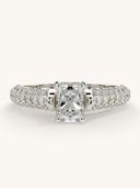 White Gold color option, Currently selected