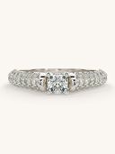 White Gold color option, Currently selected