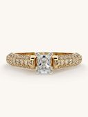 Gold color option, Currently selected