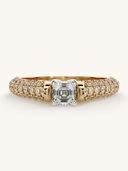 Gold color option, Currently selected
