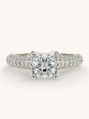 White Gold color option, Currently selected