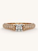 Rose Gold color option, Currently selected