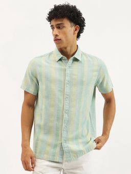 United Colors of Benetton - Men Green Stripes Casual Shirt