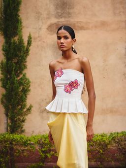 Maenaam - Ivory Oniya Tube Top