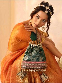 THE TAN CLAN - Green Kashvi Potli Bag