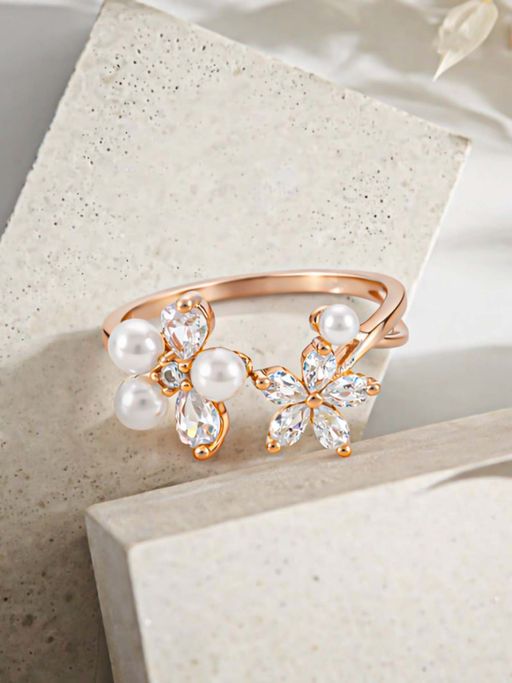 White Velvet White Graceful 925 Silver Rose Gold Floral Pearl Adjustable Ring