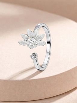 White Velvet - White Botanical Bloom 925 Silver Tulip Garden Adjustable Ring