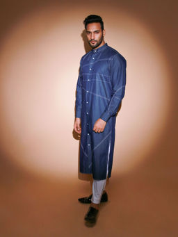 Echke - Denim Kurta with White Stitches Detaling (Set of 2)