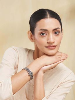 Fabindia - Oxidised Openable Bangle - Multi Color (2.5)