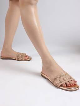 VYSTIQ - Womens Peach Textured Strap Stylish Embellished Ethnic Flats