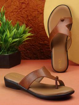 VYSTIQ - Womens Tan Stylish Soft Cushioned Toe-Ring Sandals