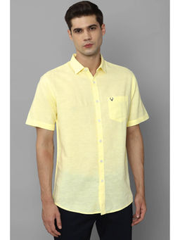 Allen Solly - Men Yellow Slim Fit Solid Half Sleeves Casual Shirt