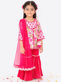 FREE SPARROW - Pink & Fuchsia Jaipuri Print Sharara Set with Yoke Detailing (Set of 3)