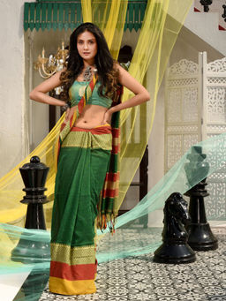 CHARUKRITI - Green Blended Cotton Handwoven Saree With Temple Design with Unstitched Blouse Piece