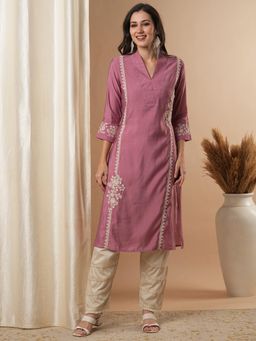 FASHOR - Mauve V-Neck Embroidered Kurta