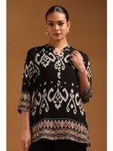 Black color option, Currently selected