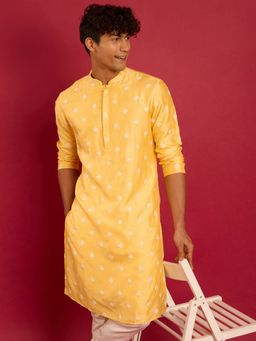 Vastramay - Men Yellow Silk Blend Ethnic Embroidery Kurta