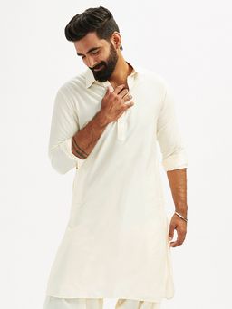 Vastramay - Men Cream Solid Cotton Shirt Collar Pathani Kurta