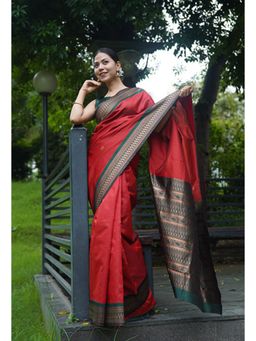 Isadora Life - Womens Solid Zari Red Pre-Draped Saree with Unstitched Blouse