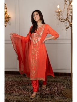 DIMPLE DESIGN STUDIO - Orange Georgette Aari Kurta With Pant And Dupatta (Set of 3)