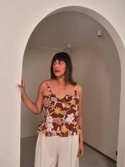 WHY SO BLUE - Sola Floral Peplum Top