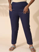 Navy Blue color option, Currently selected
