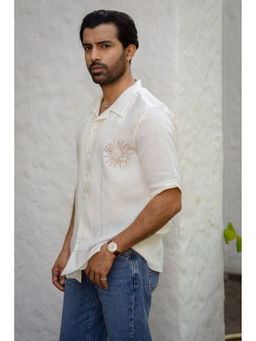 Zebein - Men Off White Shawl Collar Linen Shirt