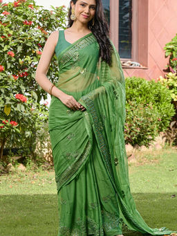 Pretty Pallu - Green Matka Chiffon Saree without Blouse