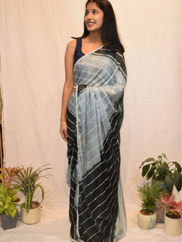 Pretty Pallu - Grey & Black Leheriya Printed Saree without Blouse