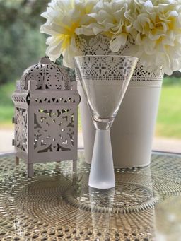 Angie Homes - Elegant Stylish Wine Glass (Set of 2)