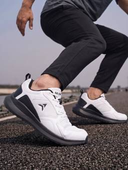 AVANT - Men CushionX Running Shoes - White