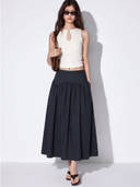 Navy Blue color option, Currently selected