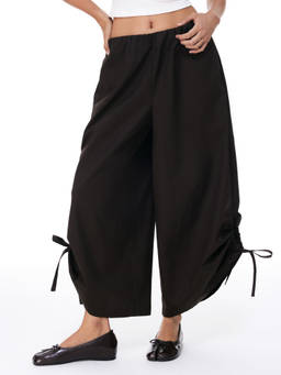 Cider - Cotton Women's Mid-Rise Drawstring Cropped Culottes Brown