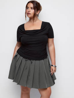 Cider - High Stretch Women’s Ruched Cowl Neck Short Sleeve Top Black