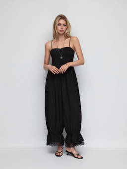 Cider - Sweetheart Neck Women Lace Trim Ruffle Hem Jumpsuit Black