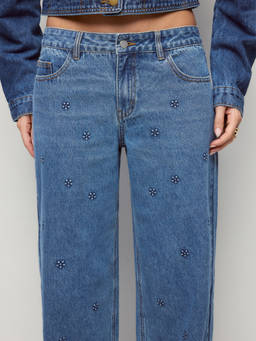 Cider - Women's Low-Rise Floral Embroidered Straight-Leg Jeans Blue