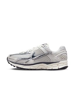 Nike - Women Zoom Vomero Grey Running Shoes