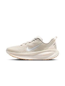 Nike - Women Vomero Beige Running Shoes