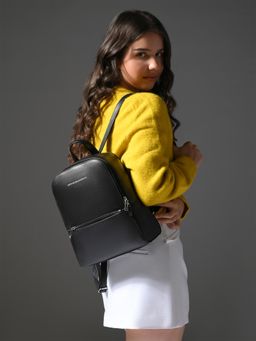 United Colors of Benetton - Women Black Pu Textured Backpack