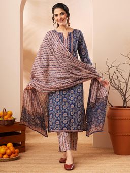 Janasya - Women Blue Floral Printed Kurta with Pant and Dupatta