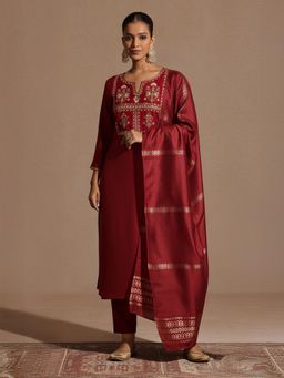 Janasya - Women Maroon Floral Embroidered Kurta with Pant and Dupatta