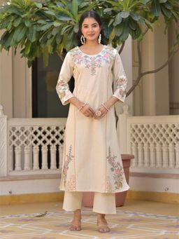 Autumnlane - Women Off White Floral Printed Kurta with Pant