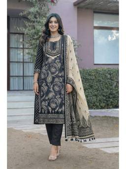 Autumnlane - Women Grey Paisley Printed Kurta with Pant and Dupatta