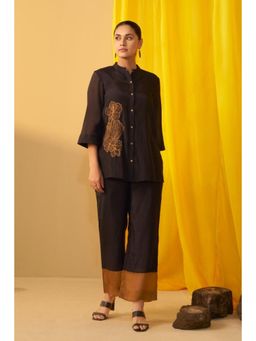 Autumnlane - Women Brown Floral Embroidered Co-Ord Set