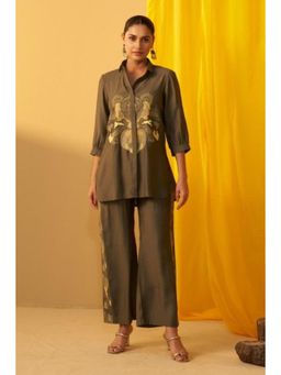 Autumnlane - Women Olive Floral Embroidered Co-Ord Set