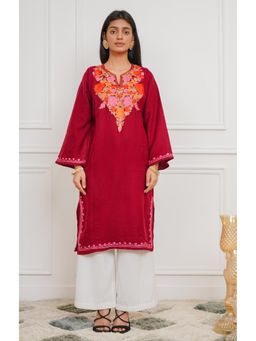 HOUSE OF KARI - Woollen Pheran Maroon Kurta